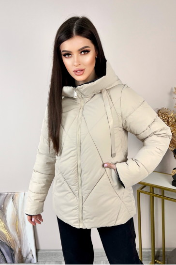 Куртка женская из текстиля с капюшоном